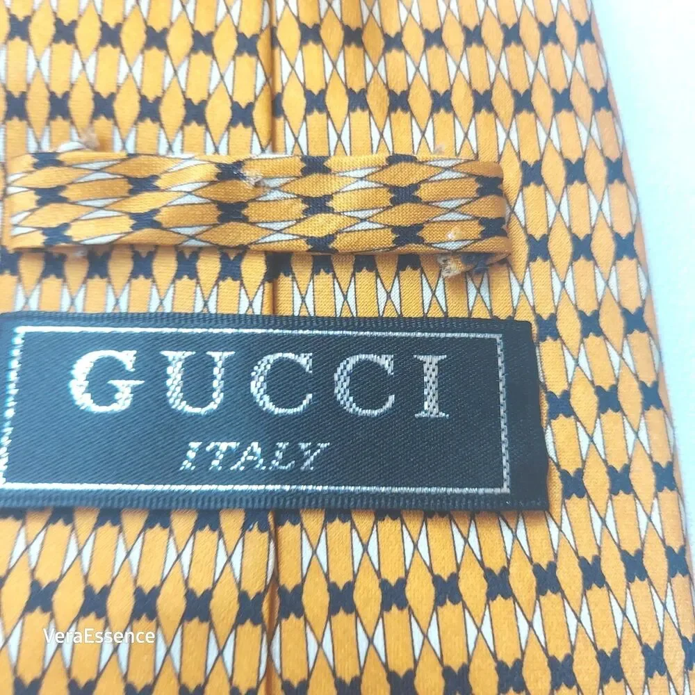 Vintage Gucci 100% Silk Gold Black White Design Wide Made In Italy front G logo